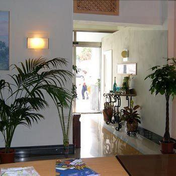 Hotel Clarean 3*