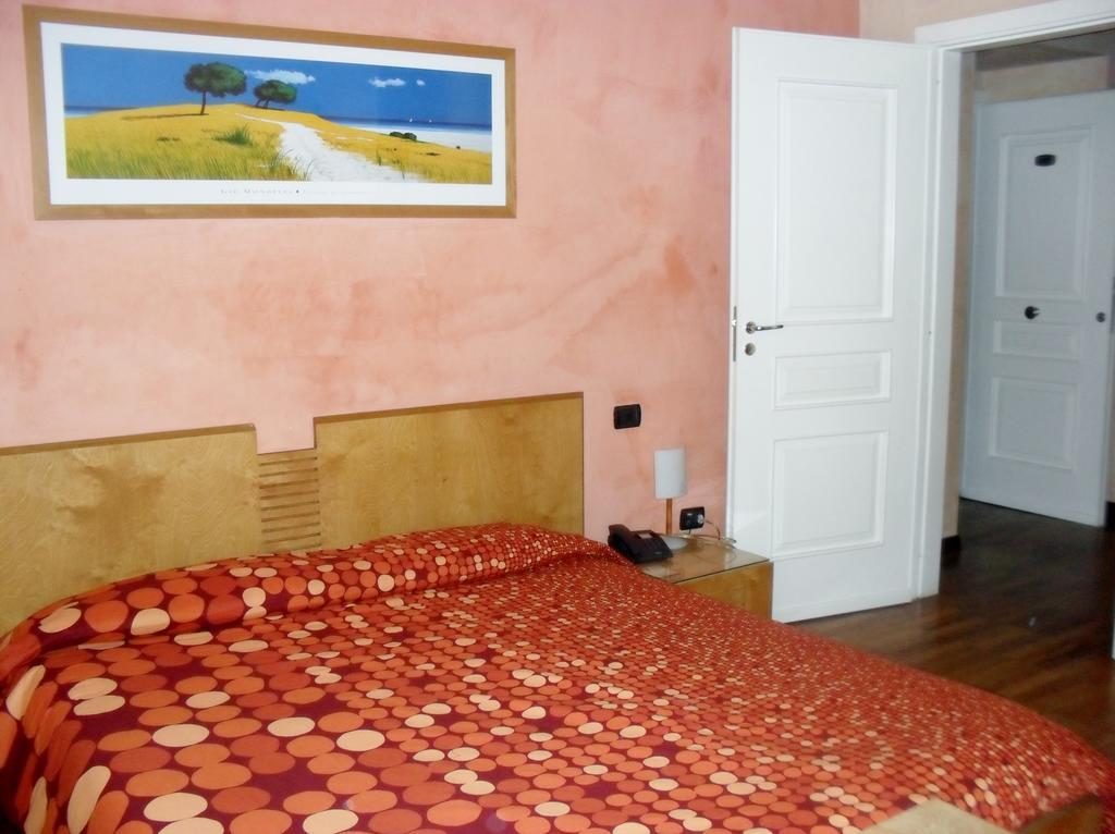 Clarean 3* Naples