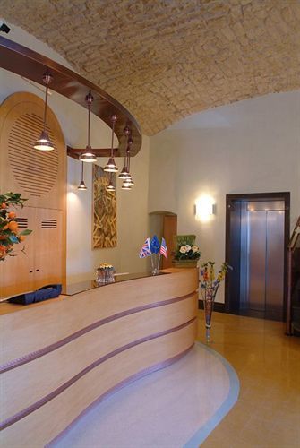 Hotel Clarean 3*